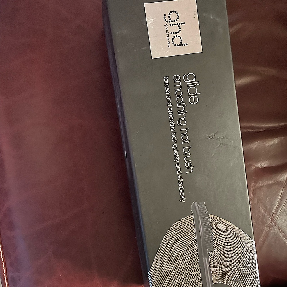 Ghd GLIDE SMOOTHING HOT BRUSH with Ceramic Heaters Blow Dryer Straightener NEW